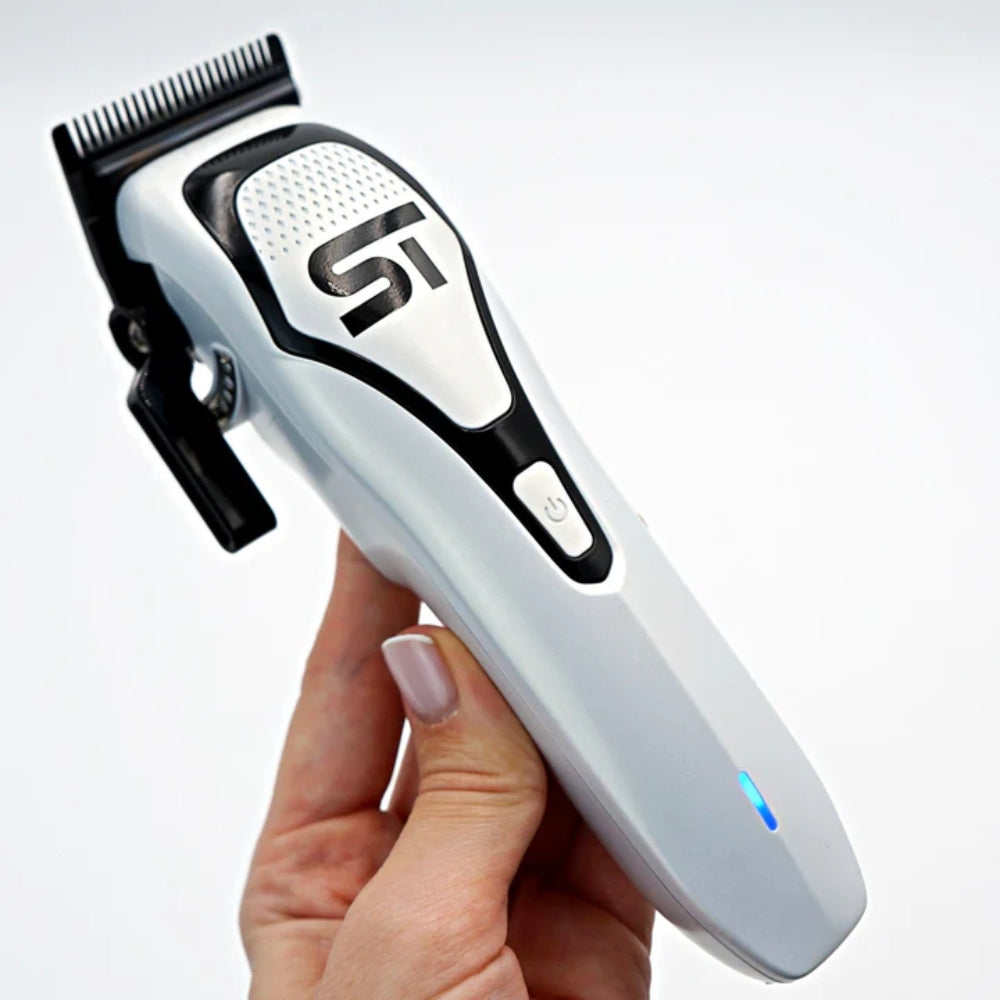 Supreme Trimmer Darkstar 72™ Cordless Vector Clipper